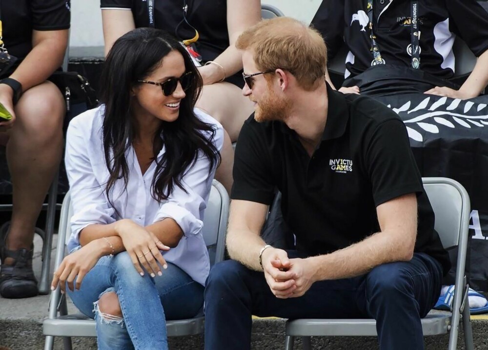 Prins Harry og Meghan Markle under tenniskamp i Toronto, Canada Prins Harry og Meghan Markle under tenniskamp i Toronto, Canada