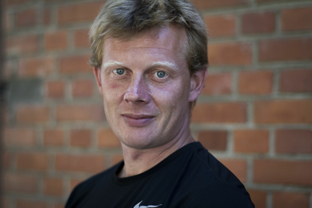 DRØMMER: Øivind sier han er ferdig med festingen, og at han ønsker seg et helt vanlig liv. - Kjæreste, kanskje barn. En jobb. Og venner jeg kan stole på. DRØMMER: Øivind sier han er ferdig med festingen, og at han ønsker seg et helt vanlig liv. - Kjæreste, kanskje barn. En jobb. Og venner jeg kan stole på.