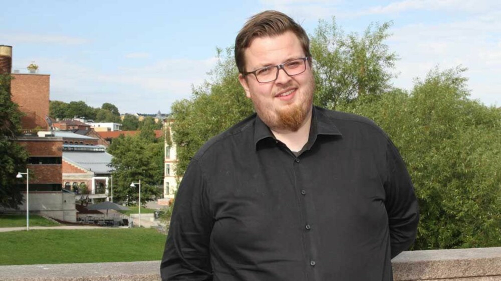 - Jeg prøver å ha et bullshit-filter når jeg er på sosiale medier, men det funker ikke alltid, innrømmer Lorentsson. - Jeg prøver å ha et bullshit-filter når jeg er på sosiale medier, men det funker ikke alltid, innrømmer Lorentsson.