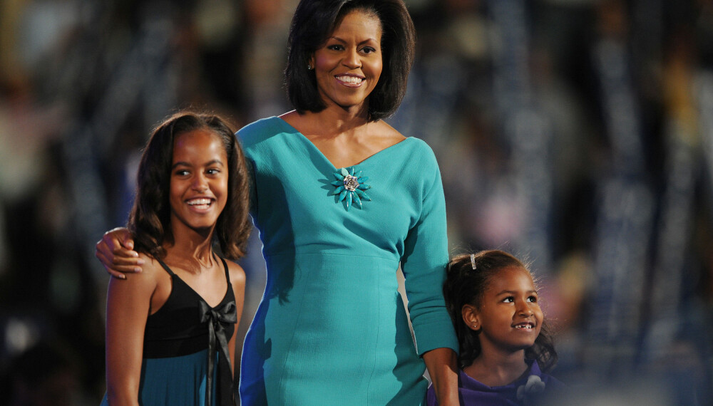 Michelle Obama og døtrene i 2008 da Barack Obama fremdeles var presidentkandidat. Michelle Obama og døtrene i 2008 da Barack Obama fremdeles var presidentkandidat.