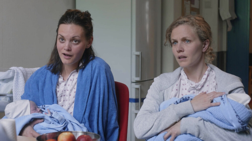 Julia Schacht (t.v.) og Ragnhild Heien Myntevik i Melk. Julia Schacht (t.v.) og Ragnhild Heien Myntevik i Melk.
