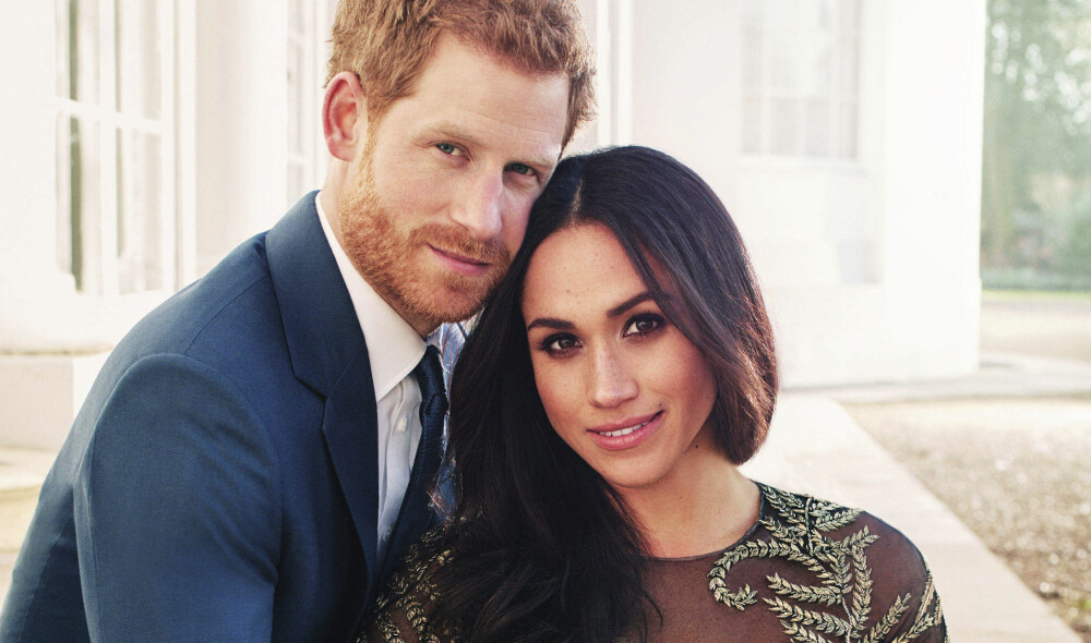 SKAL HA TO ANTREKK: Meghan Markle og prins Harry på de offisielle bryllupsbildene sine. SKAL HA TO ANTREKK: Meghan Markle og prins Harry på de offisielle bryllupsbildene sine.