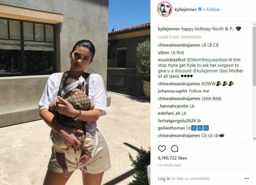 DELER MYE: Etter at Kylie Jenner avslørte for verden at hun og Travis Scott hadde blitt foreldre i februar, har hun delt mange bilder fra hverdagslivet som nybakt mamma. DELER MYE: Etter at Kylie Jenner avslørte for verden at hun og Travis Scott hadde blitt foreldre i februar, har hun delt mange bilder fra hverdagslivet som nybakt mamma.