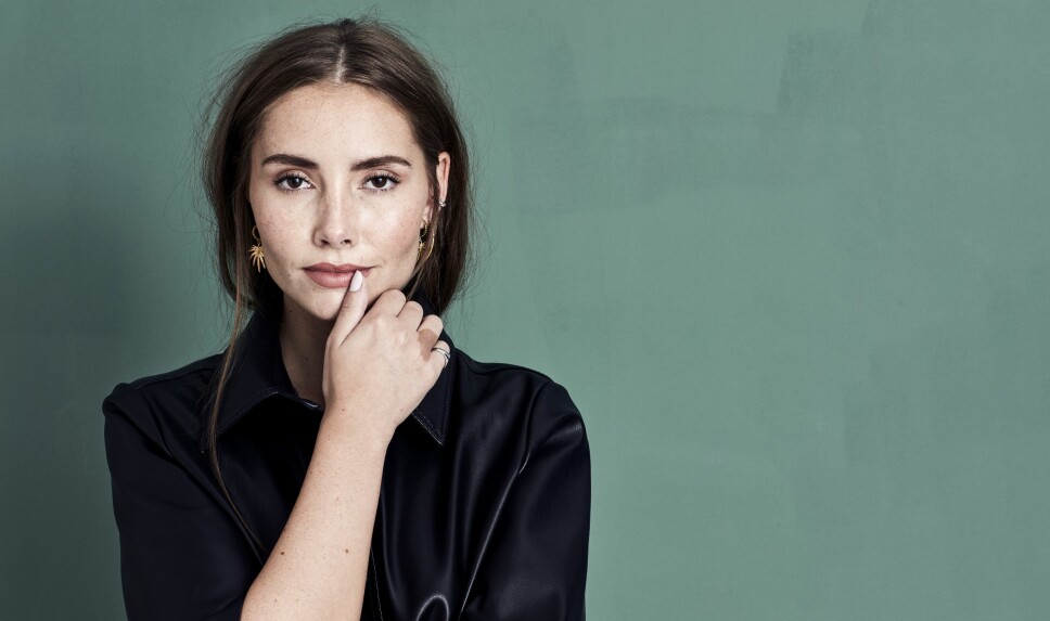 TROR ANSVARET ER STØRRE: Madeleine Pedersen tror ansvaret bloggere og influencere har er større enn man hadde trodd, og kunne aldri tenkt seg å reklamere for botox eller plastiske operasjoner. TROR ANSVARET ER STØRRE: Madeleine Pedersen tror ansvaret bloggere og influencere har er større enn man hadde trodd, og kunne aldri tenkt seg å reklamere for botox eller plastiske operasjoner.