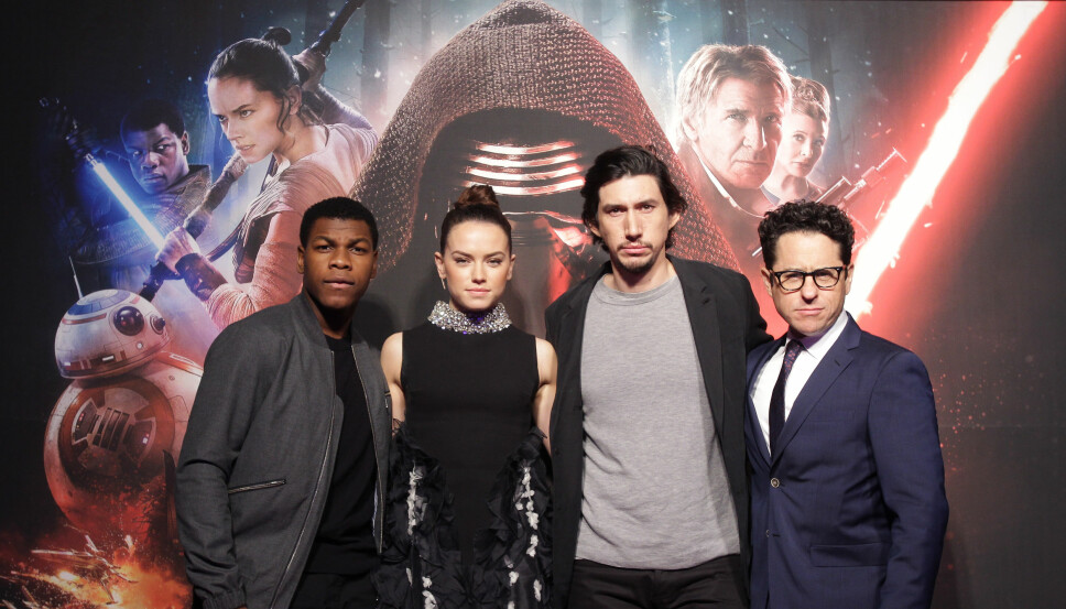 John Boyega, Daisy Ridley, Adam Driver og J.J. Abrams. John Boyega, Daisy Ridley, Adam Driver og J.J. Abrams.