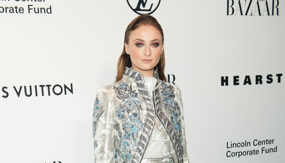 SOPHIE TURNER: Skuespilleren tror avslutningen på Game of Thrones vil splitte fansen. SOPHIE TURNER: Skuespilleren tror avslutningen på Game of Thrones vil splitte fansen.