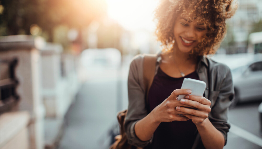 TAR BEVISST SINGEL-VALG: Ifølge en undersøkelse fra Tinder, velger milleniumsgenerasjonen bevisst å være single. TAR BEVISST SINGEL-VALG: Ifølge en undersøkelse fra Tinder, velger milleniumsgenerasjonen bevisst å være single.