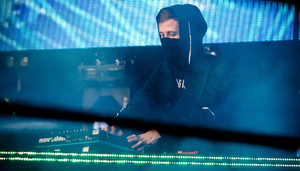 TJENTE GODT: Elektronisk dansemusikk gir gode penger, skal vi tro skattelistene for 2017. Alan Walker hadde i fjor en inntekt på over 12 millioner kroner. TJENTE GODT: Elektronisk dansemusikk gir gode penger, skal vi tro skattelistene for 2017. Alan Walker hadde i fjor en inntekt på over 12 millioner kroner.