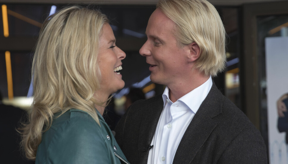FORELSKET: Vendela og Petter ble et svært populært par når de stod frem som kjærester. Nå skal de snart flytte sammen FORELSKET: Vendela og Petter ble et svært populært par når de stod frem som kjærester. Nå skal de snart flytte sammen