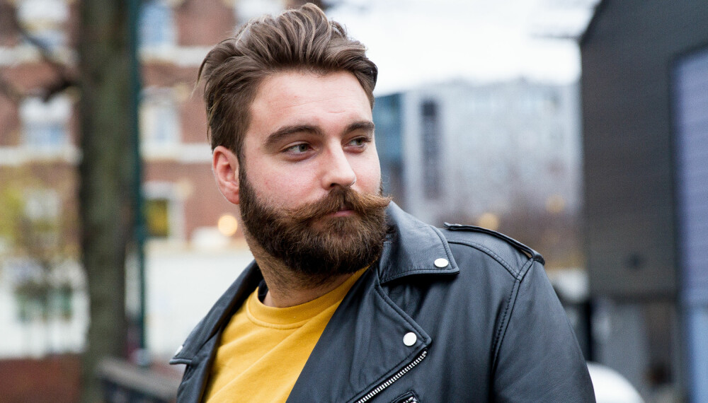 MYE Å HENGE FINGRENE I: Martin Daniele aka CLMD, har det ikke kjedelig om dagen. Foruten nytt låtslipp, er han snart aktuell i den nye sesongen av The Voice på TV 2. MYE Å HENGE FINGRENE I: Martin Daniele aka CLMD, har det ikke kjedelig om dagen. Foruten nytt låtslipp, er han snart aktuell i den nye sesongen av The Voice på TV 2.