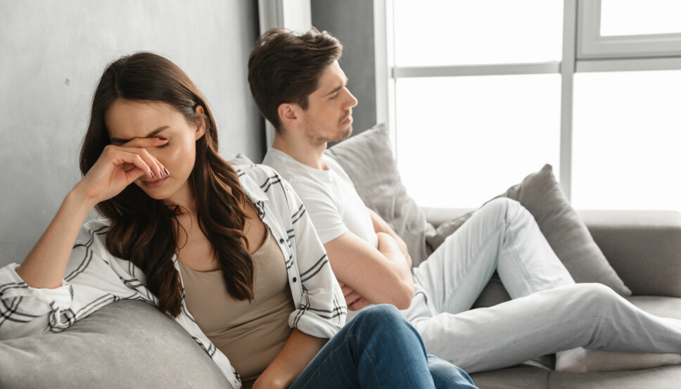 HEKTISKE TIDER: Når man får mindre tid og overskudd til å pleieforholdet kan det bli en kilde til konflikt og misnøye. Det er derfor viktig å si ifra om hvordan du føler det, men ikke på en anklagende måte - det kan gjøre vondt verre, HEKTISKE TIDER: Når man får mindre tid og overskudd til å pleieforholdet kan det bli en kilde til konflikt og misnøye. Det er derfor viktig å si ifra om hvordan du føler det, men ikke på en anklagende måte - det kan gjøre vondt verre,