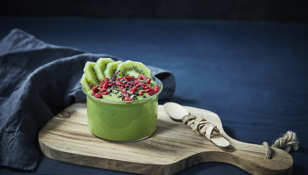 Yoghurt med avocado og kokos. Yoghurt med avocado og kokos.