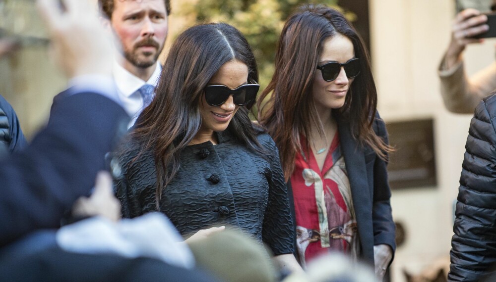 GODE VENNER: Meghan og «Suits»-kollega Abigail Spencer har et nært forhold. De spiste lunsj sammen på The Surrey Hotel. GODE VENNER: Meghan og «Suits»-kollega Abigail Spencer har et nært forhold. De spiste lunsj sammen på The Surrey Hotel.