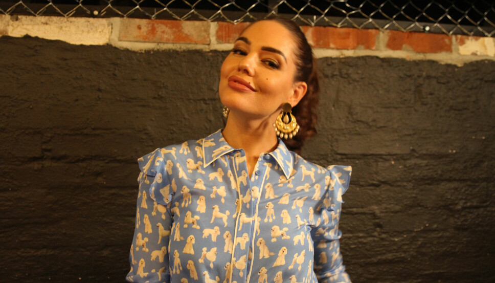 PREMIERE: Programleder Triana Iglesias. PREMIERE: Programleder Triana Iglesias.