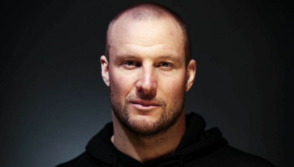 PERSONLIG:
Aksel Lund Svindal avslører at hans kommende bok vil inneholde personlige historier, men i motsetning til tidligere, blir de fortalt av han selv. PERSONLIG:
Aksel Lund Svindal avslører at hans kommende bok vil inneholde personlige historier, men i motsetning til tidligere, blir de fortalt av han selv.